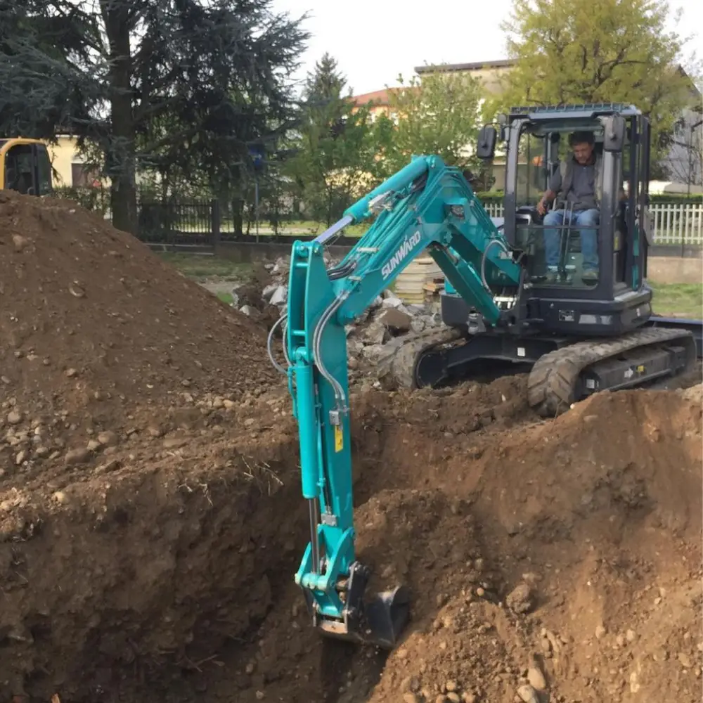 SWE60UF Compact Excavator - Image 18