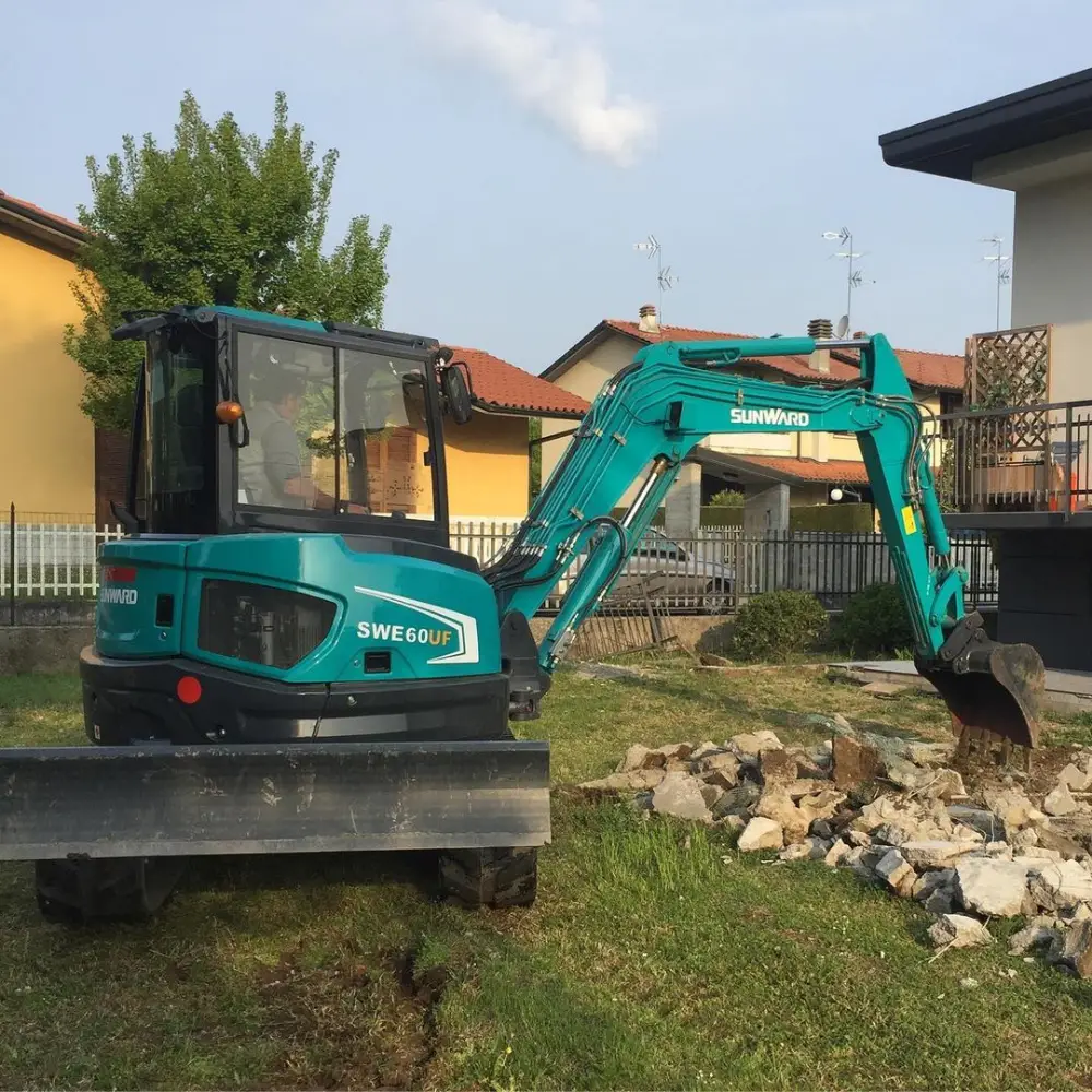 SWE60UF Compact Excavator - Image 17